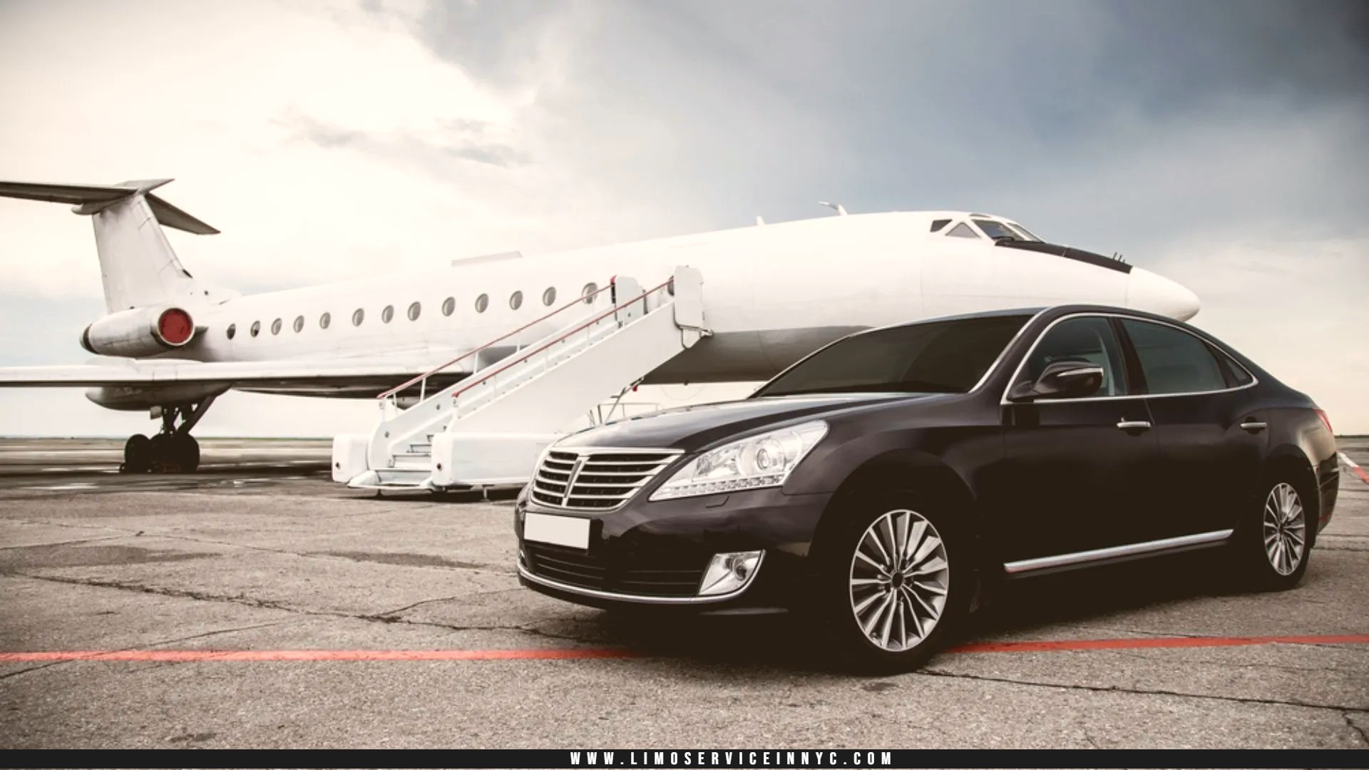 black car service at LGA Airport