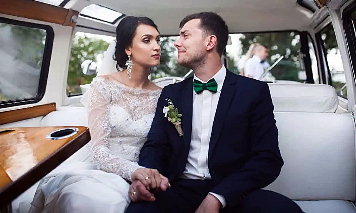 Wedding Limo in New York, NY